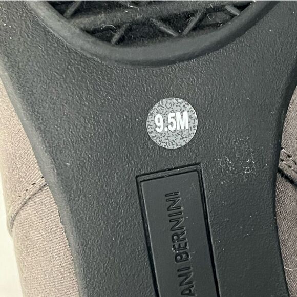 Giani Bernini Gray Memory Foam Artemyss Booties size 9.5 - Picture 7 of 9